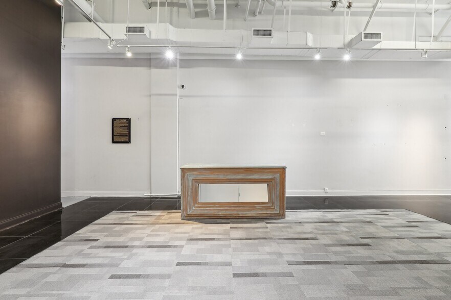 More Photos Of 135 San Lorenzo Ave, Coral Gables Office For Lease