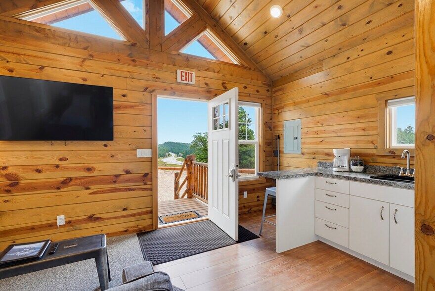 More Photos Of 13310 Silver Mountain Rd, Rapid City Hospitality For Sale