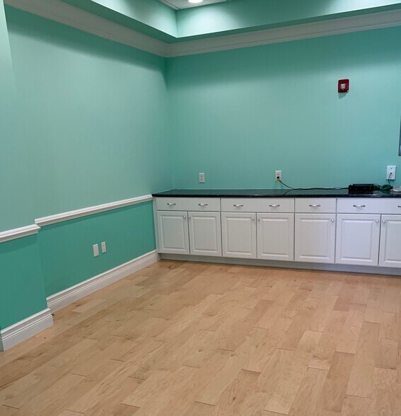 More Photos Of 120-140 S Indian River Dr, Fort Pierce Office Residential For Sale