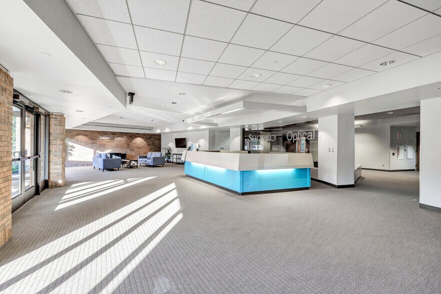 More Photos Of 700 Pilgrim Way, Green Bay Loft Creative Space For Sale