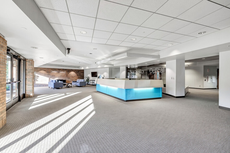 More Photos Of 700 Pilgrim Way, Green Bay Loft Creative Space For Lease