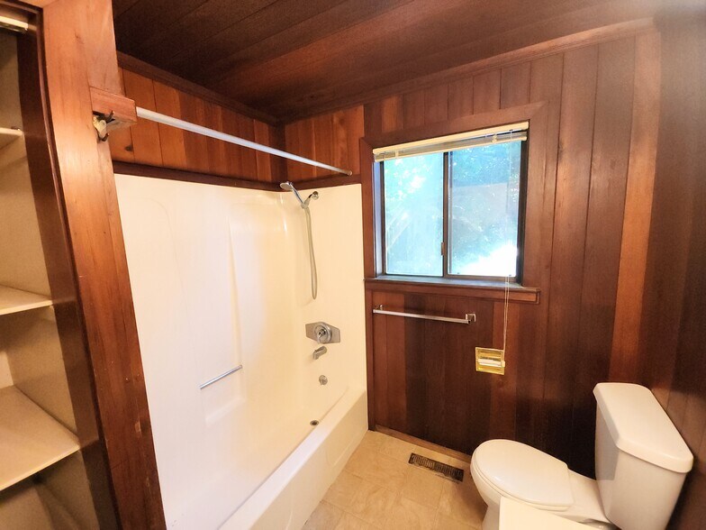 More Photos Of 23800 N Highway 1, Fort Bragg Apartments For Sale