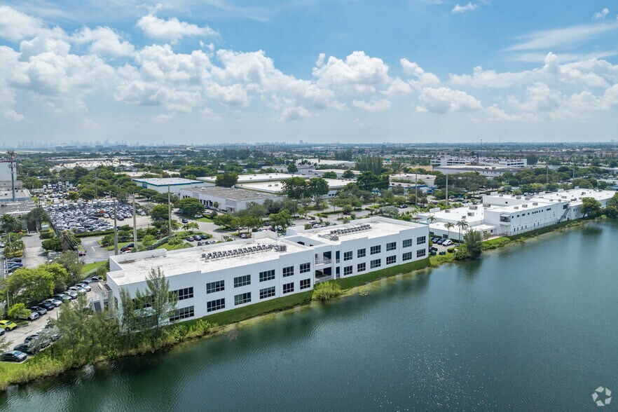 More Photos Of 1500 NW 89th Ct, Doral Loft Creative Space For Sale