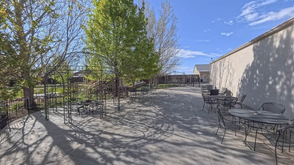 More Photos Of 1116-1134 E Loop 335 S, Amarillo Lodge Meeting Hall For Sale