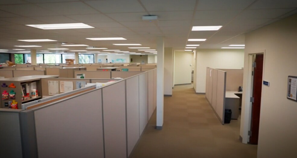 More Photos Of 150 Beta Dr, Pittsburgh Office For Sale