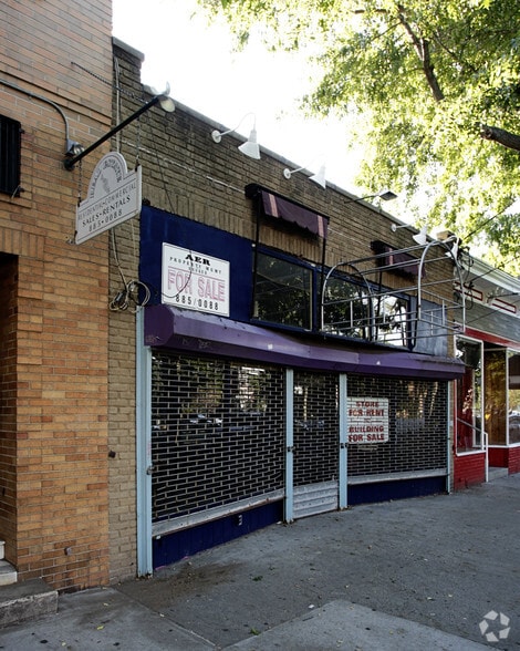 More Photos Of 296 City Island, Bronx Storefront For Sale