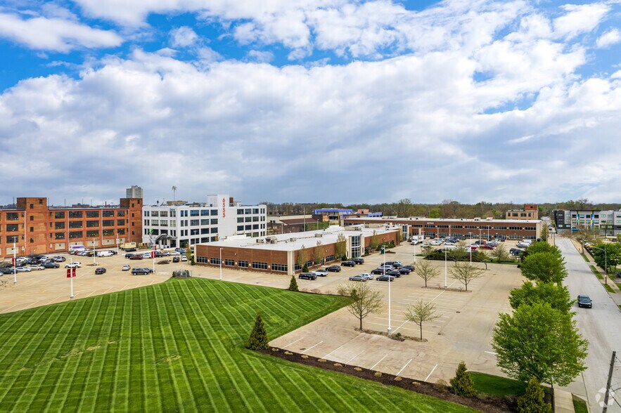 More Photos Of 6700 Euclid Ave, Cleveland Office For Lease