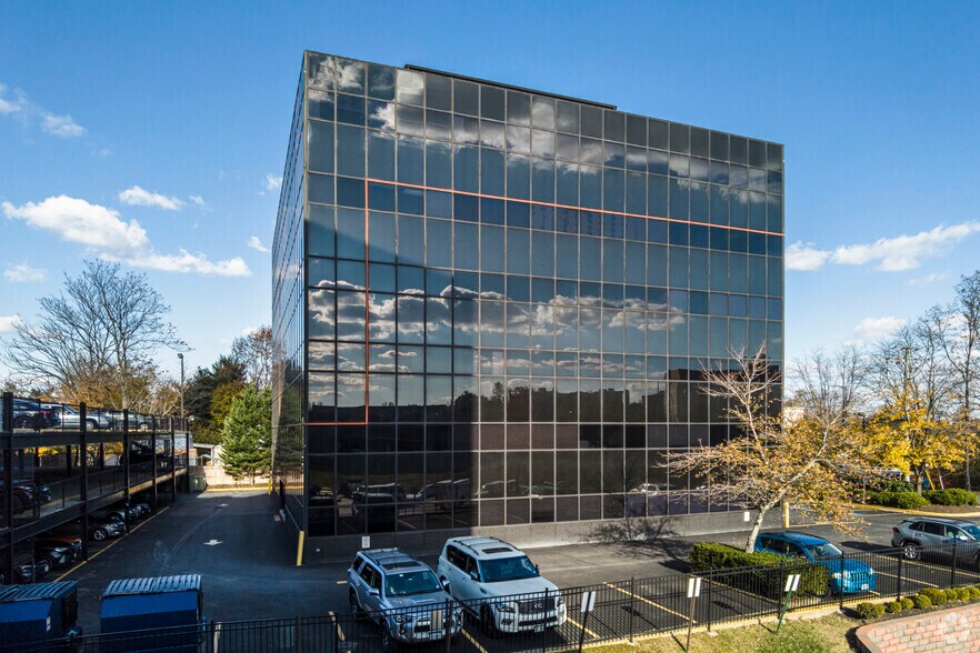 More Photos Of 85 S Bragg St, Alexandria Office For Lease