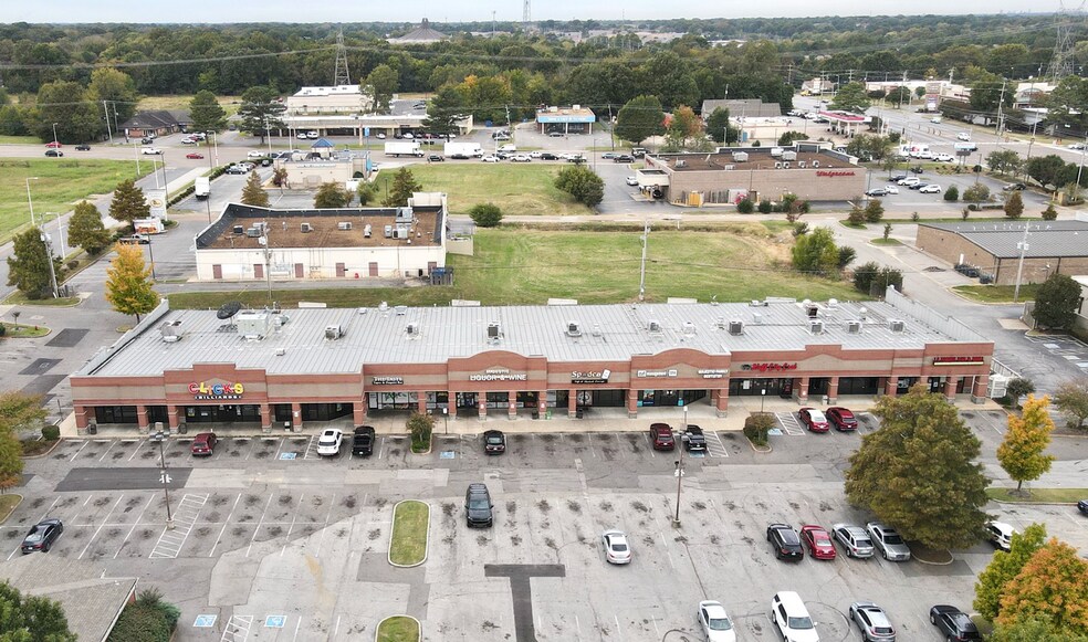 More Photos Of 3705 Malco Way, Memphis Storefront For Sale