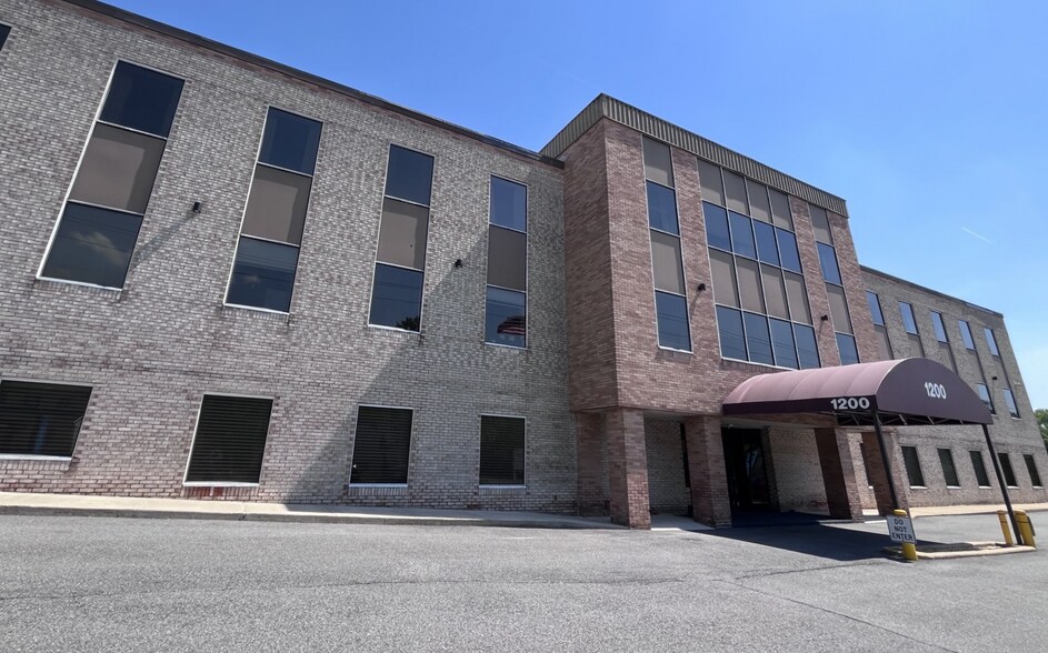 More Photos Of 1200 Philadelphia Pike, Wilmington Office For Sale