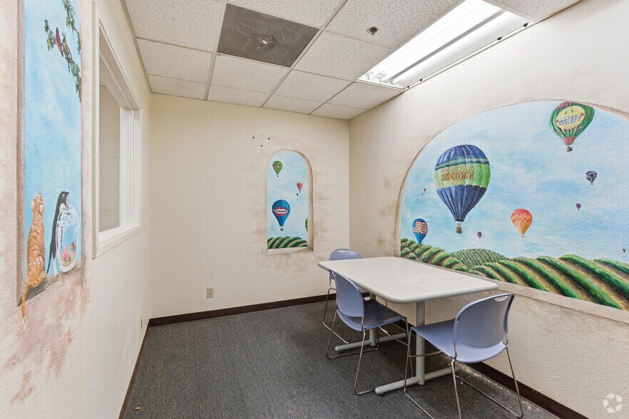 More Photos Of 41593 Winchester Rd, Temecula Office For Lease