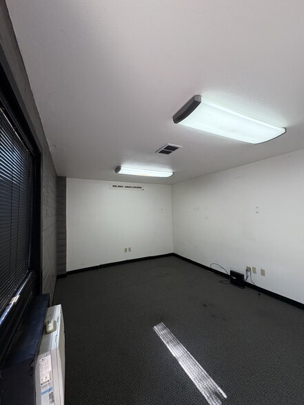 More Photos Of 11353 Pyrites Way, Rancho Cordova Unknown For Lease