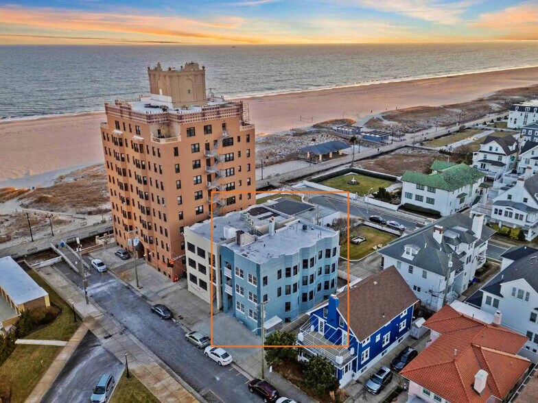 Primary Photo Of 112 S Raleigh Ave, Atlantic City Apartments For Sale