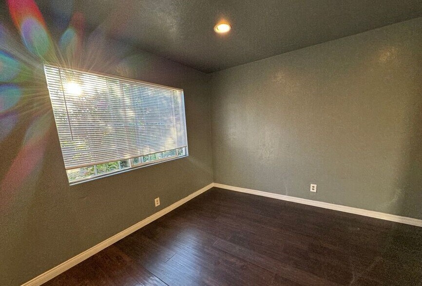 More Photos Of 8837 Tilden Ave, Panorama City Multifamily For Sale