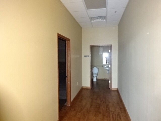 More Photos Of 1100-1200 Meridian Dr, Plover General Retail For Lease