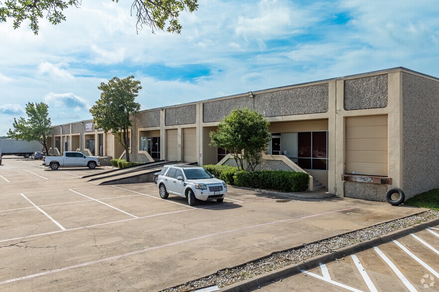 More Photos Of 3109 Garden Brook Dr, Farmers Branch Unknown For Lease
