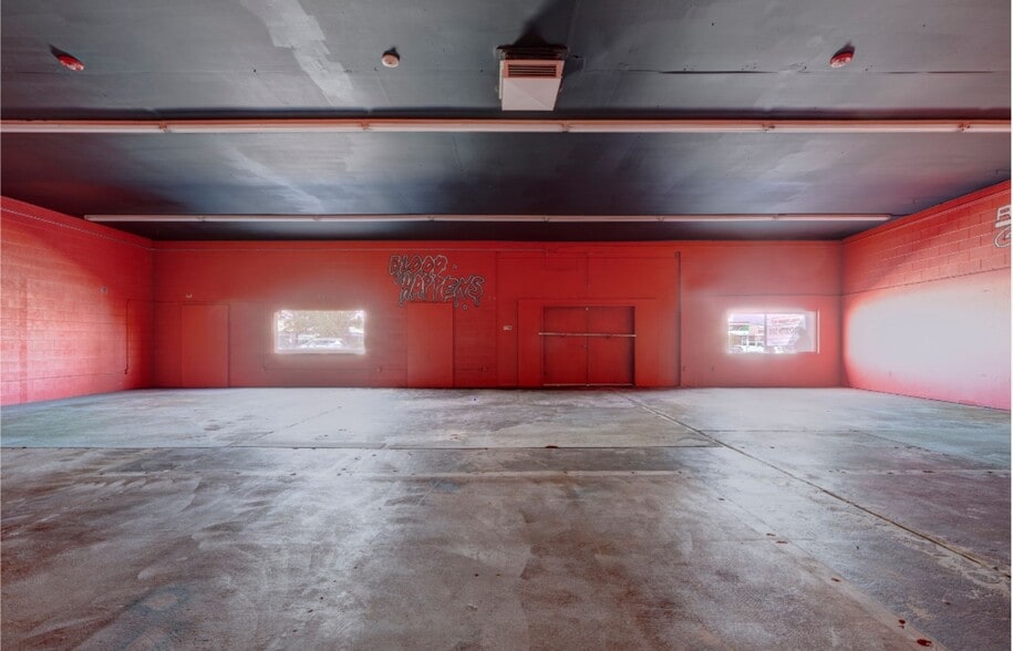 More Photos Of 3000-3090 Mill St, Reno Unknown For Lease