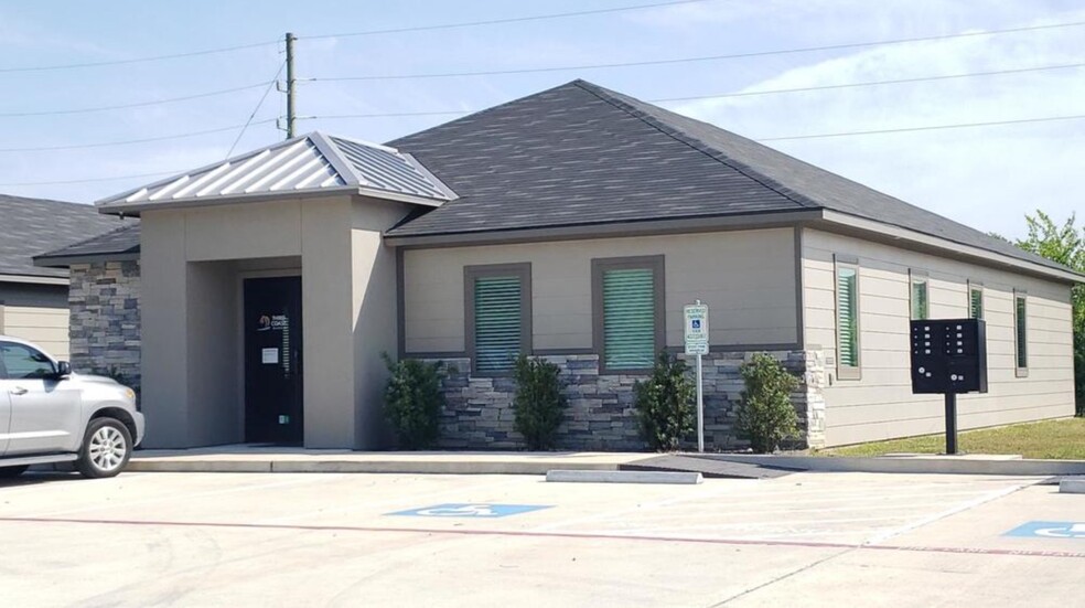 Primary Photo Of 8733 Highway 6 N, Houston Office For Sale