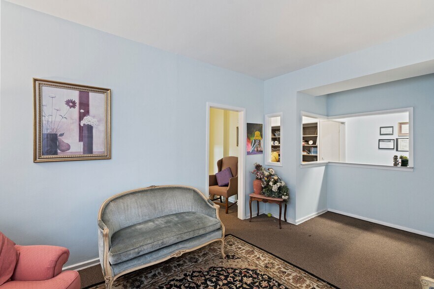 More Photos Of 200 N Village Ave, Rockville Centre Office Residential For Sale