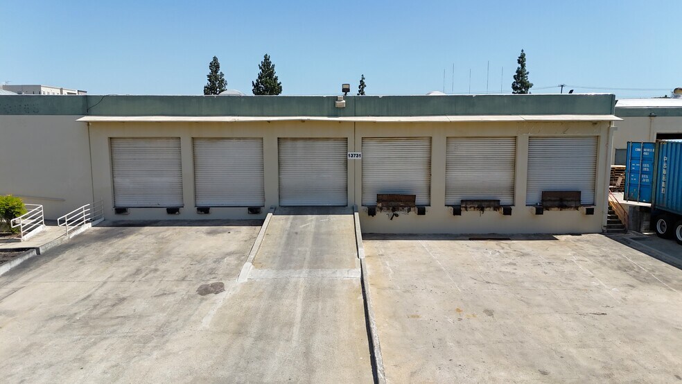 More Photos Of 13725-13731 Proctor Ave, City of Industry Warehouse For Lease