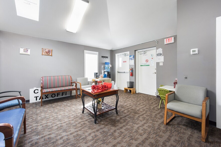 More Photos Of 538 Street Rd, Southampton Office For Lease