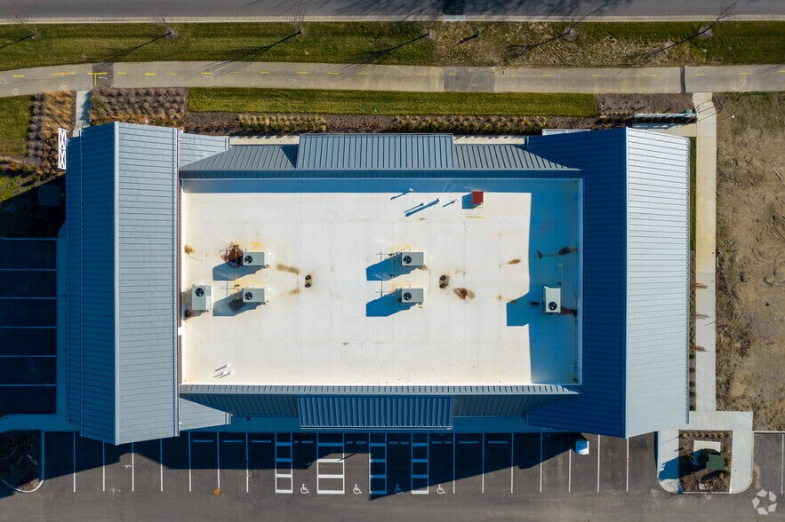 More Photos Of 5841 Frantz Rd, Dublin Storefront Retail Office For Lease