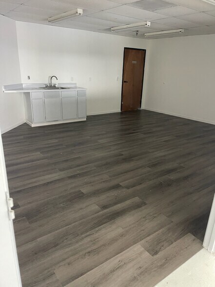 More Photos Of 3030 N Josey Ln, Carrollton Unknown For Lease