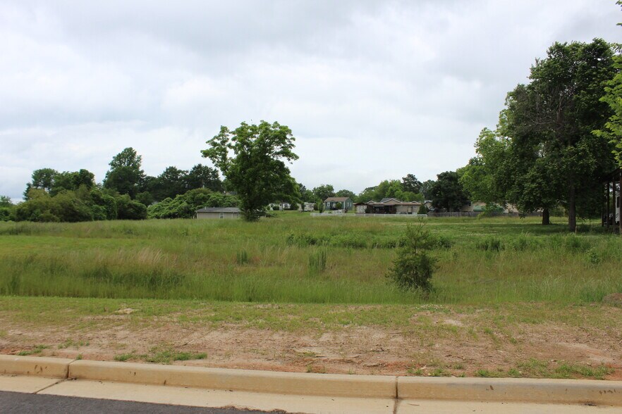 More Photos Of 3818 Falcon Pky, Flowery Branch Land For Sale