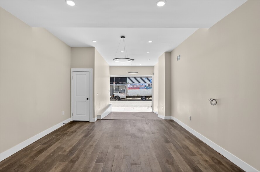 More Photos Of 2624 Germantown Ave, Philadelphia Storefront Retail Residential For Sale