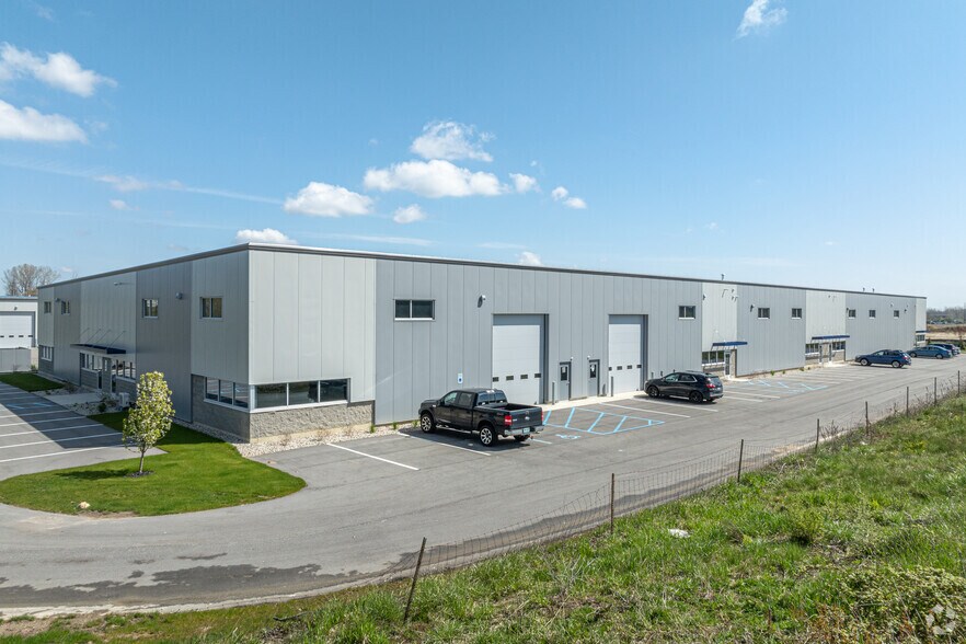 More Photos Of 72 W 64th St, Holland Manufacturing For Lease