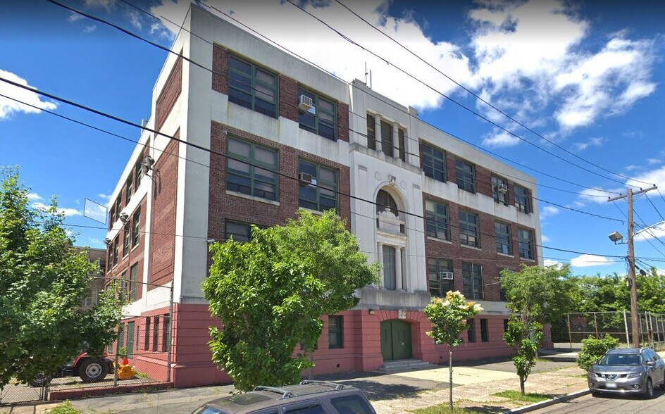 Primary Photo Of 47-71 Miller St, Newark Shelter For Lease