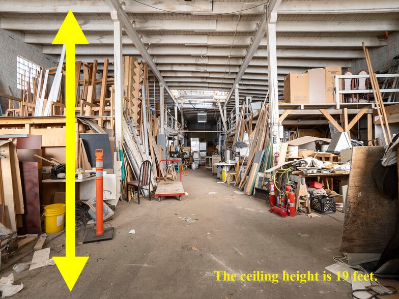 More Photos Of 3056 W Walton St, Chicago Warehouse For Sale