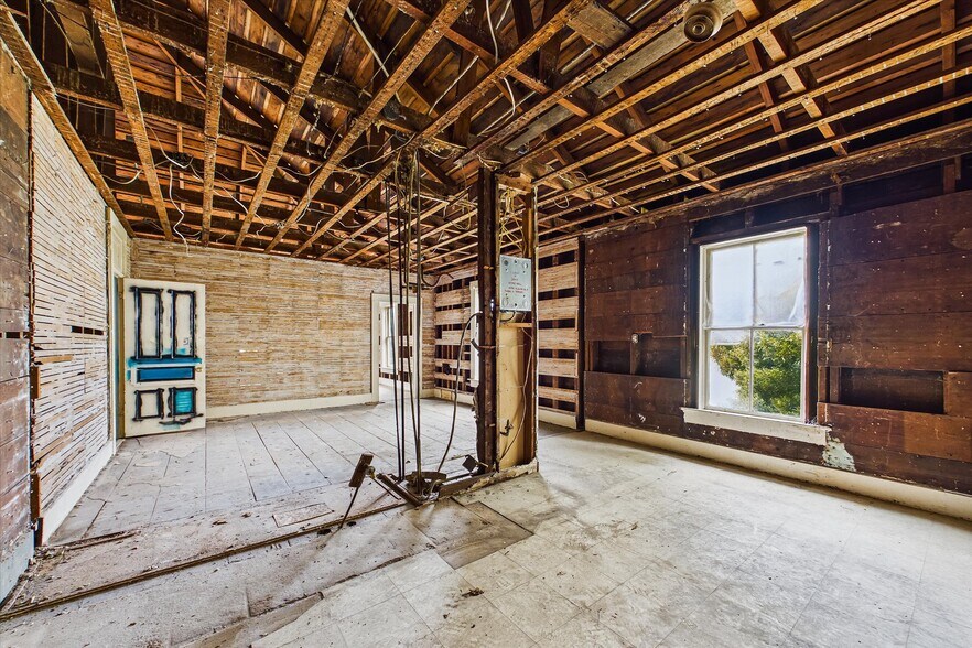 More Photos Of 1625 G St, Eureka Multifamily For Sale