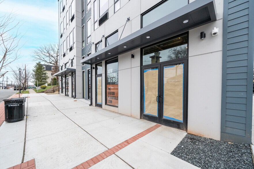 More Photos Of 1014 South Ave, Plainfield Apartments For Lease