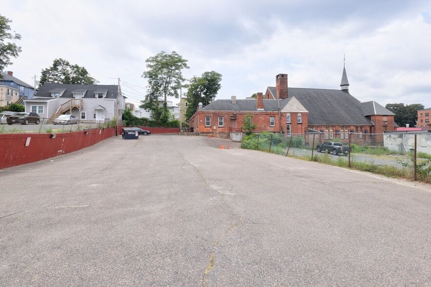 More Photos Of 829 Main St, Worcester Religious Facility For Sale