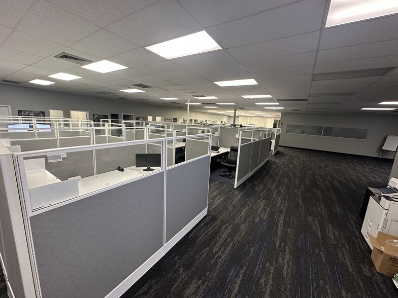 More Photos Of 1225 Broken Sound Pky NW, Boca Raton Light Manufacturing For Lease