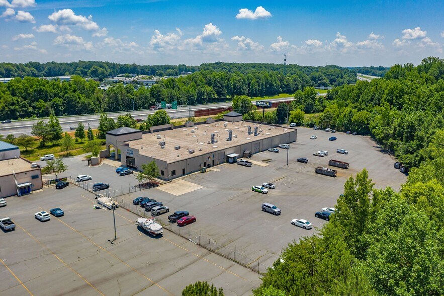 More Photos Of 20440 Chartown Dr, Cornelius Auto Repair For Sale