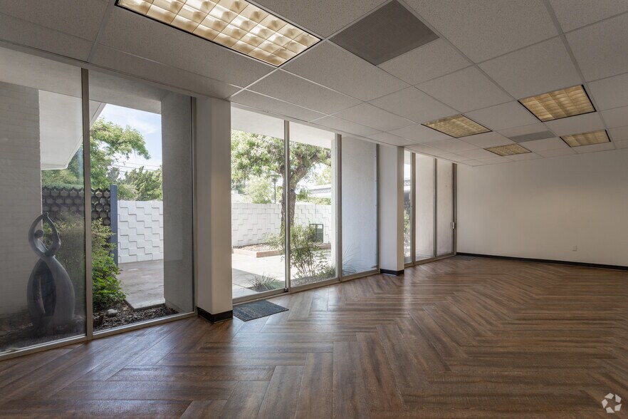 More Photos Of 415 Huntington Dr, San Marino Office For Sale