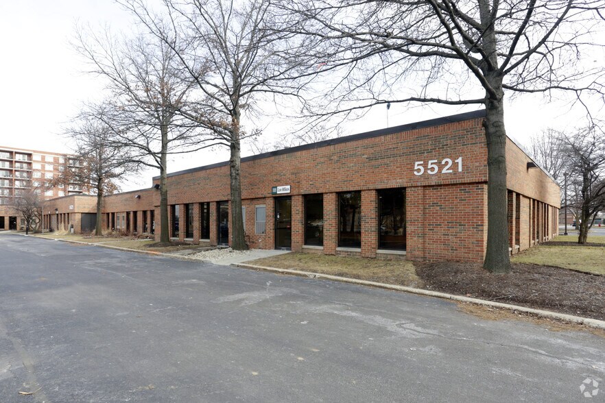 More Photos Of , Chicago Office For Sale