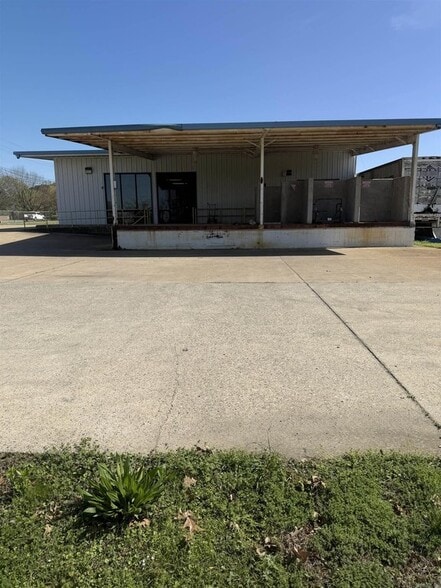 More Photos Of 2918 Highway 29 N, Hope Flex For Sale