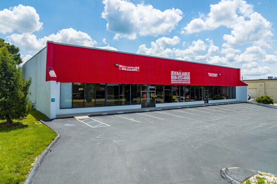 More Photos Of 2550 Regency Rd, Lexington Showroom For Lease