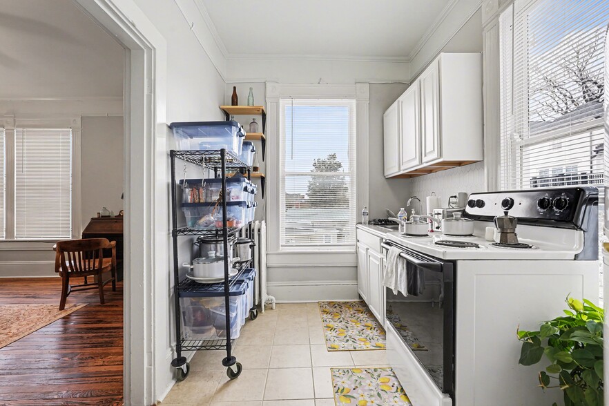 More Photos Of 1122 Caroline St, Fredericksburg Apartments For Sale