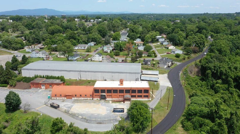 More Photos Of 1000 Robins Rd, Lynchburg Manufacturing For Lease