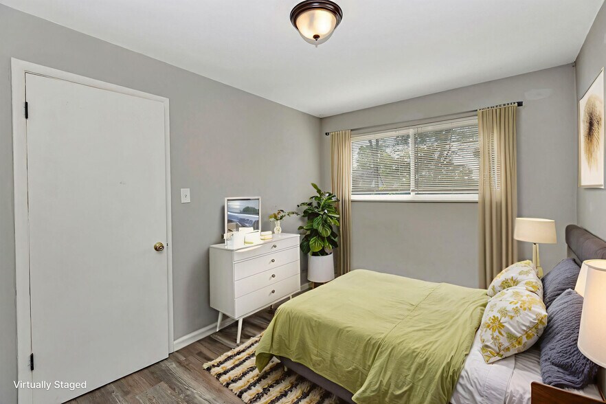 More Photos Of 1005-1007 Dana Ave, Cincinnati Apartments For Sale