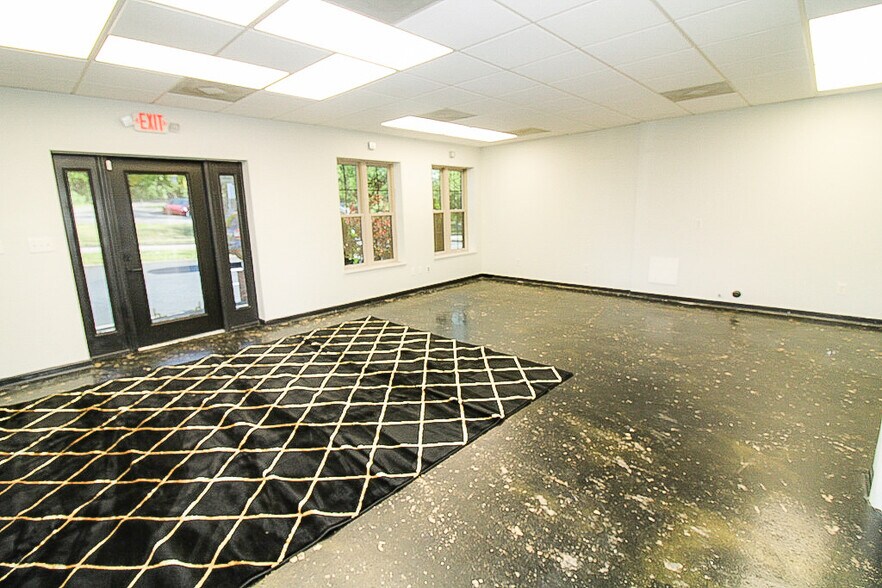 More Photos Of 5317 Stanton Rd, Knoxville Medical For Sale