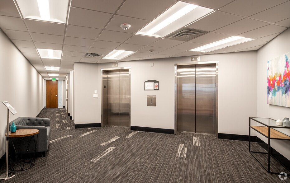 More Photos Of 7505 Metro Blvd, Edina Office For Lease