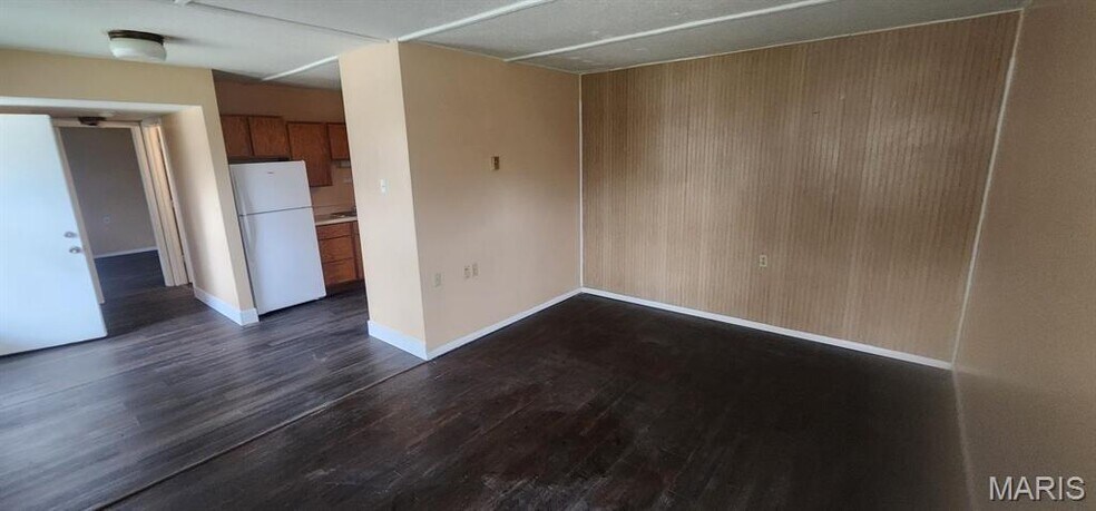 More Photos Of 586 4th St, Qulin Apartments For Sale