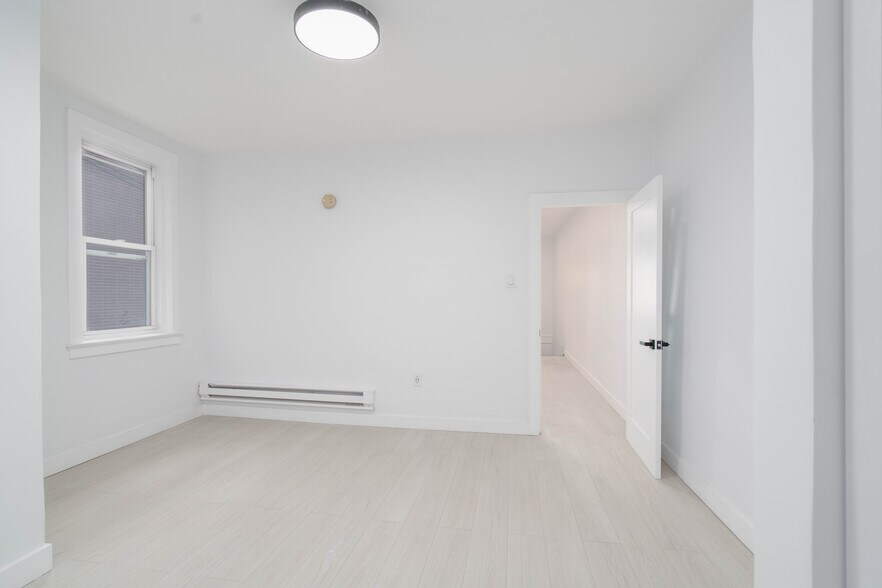 More Photos Of 6319 Germantown Ave, Philadelphia Office Residential For Sale