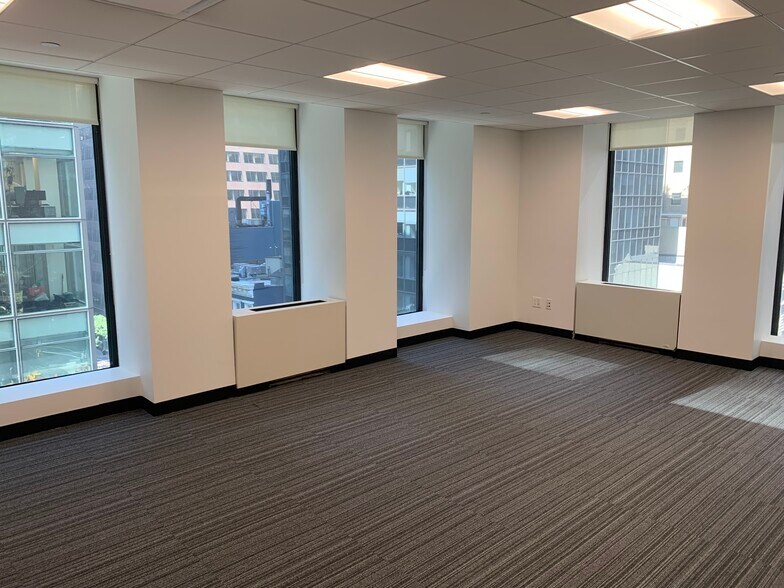 More Photos Of 551 Madison Ave, New York Office For Lease