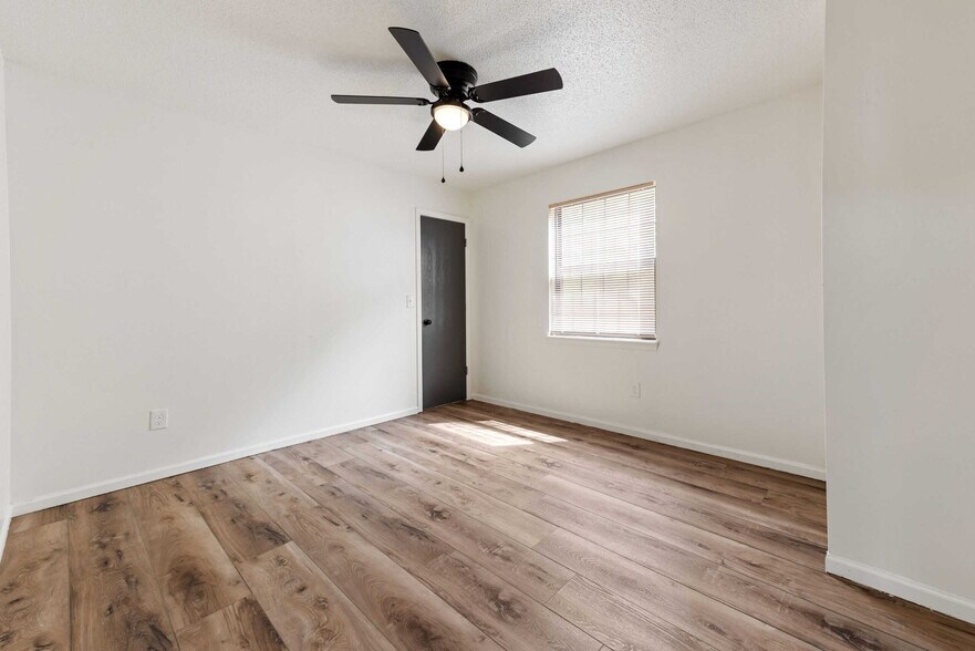 More Photos Of , Pleasant Valley Multifamily For Sale
